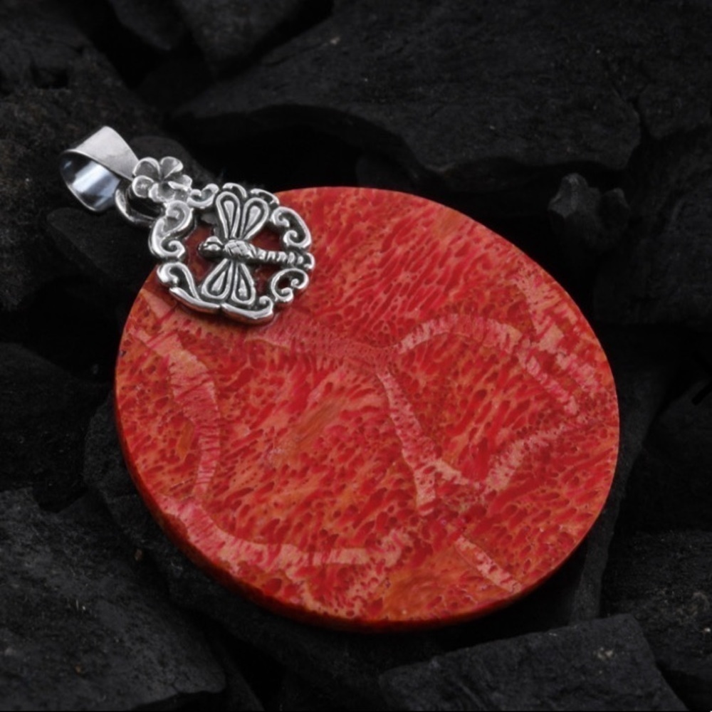 Sponge Coral Pendant in Sterling Silver